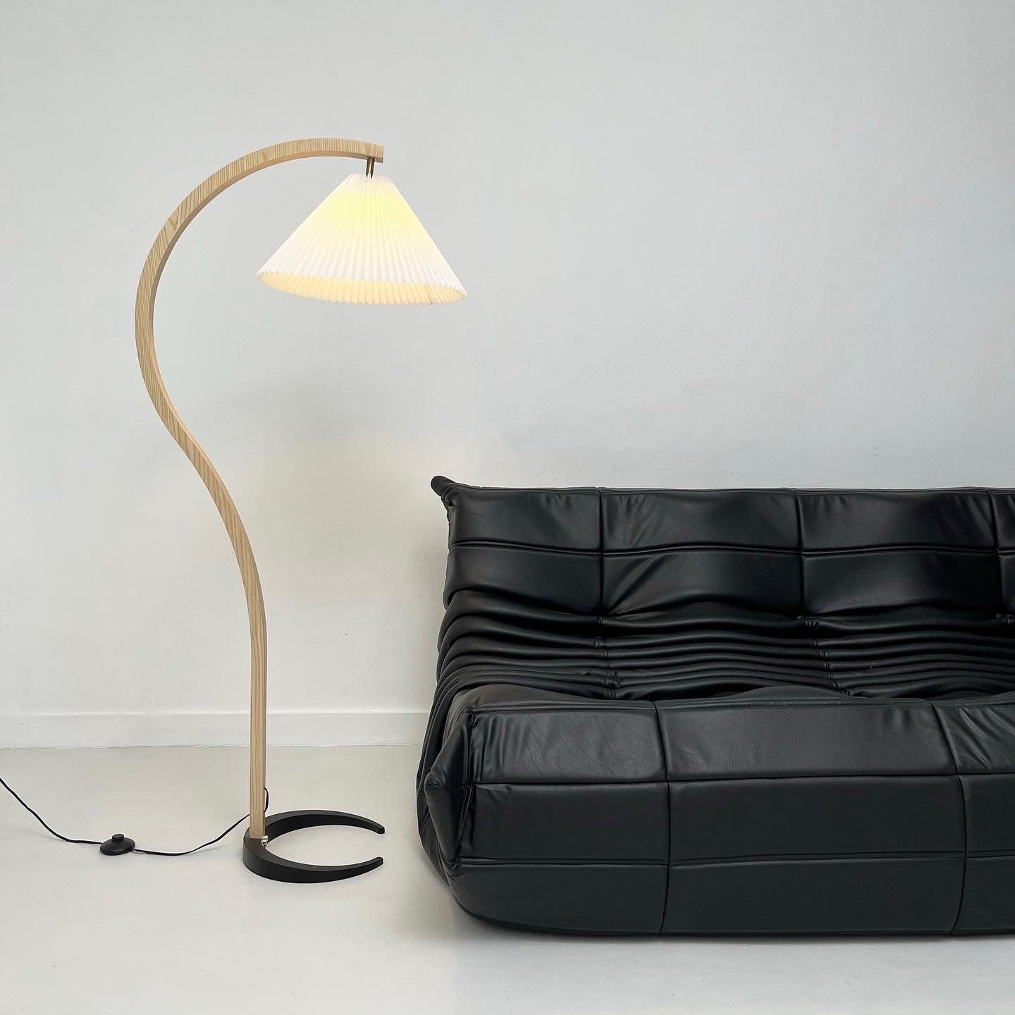 Caprani Floor Lamp