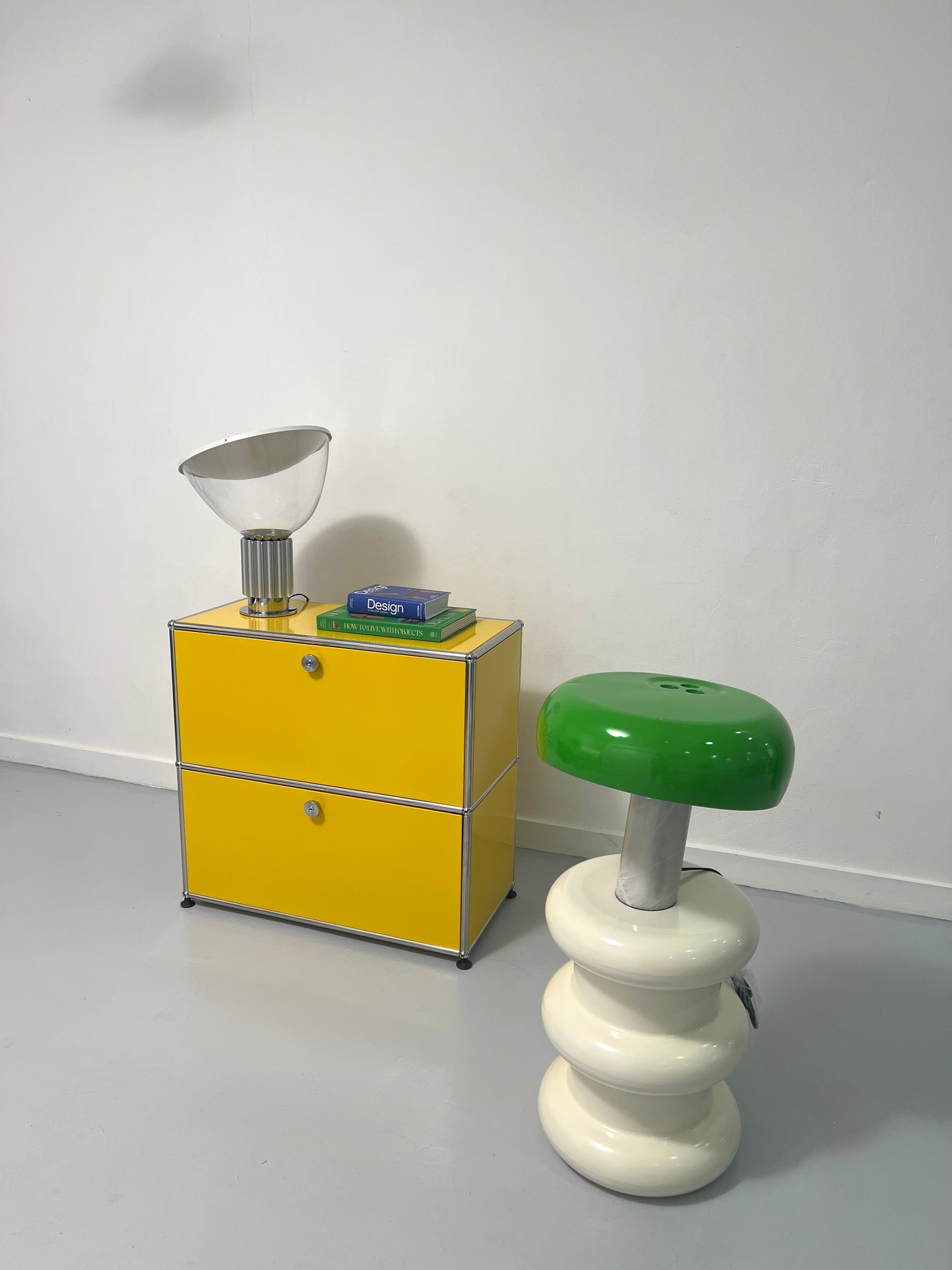 Snoopy Table Lamp