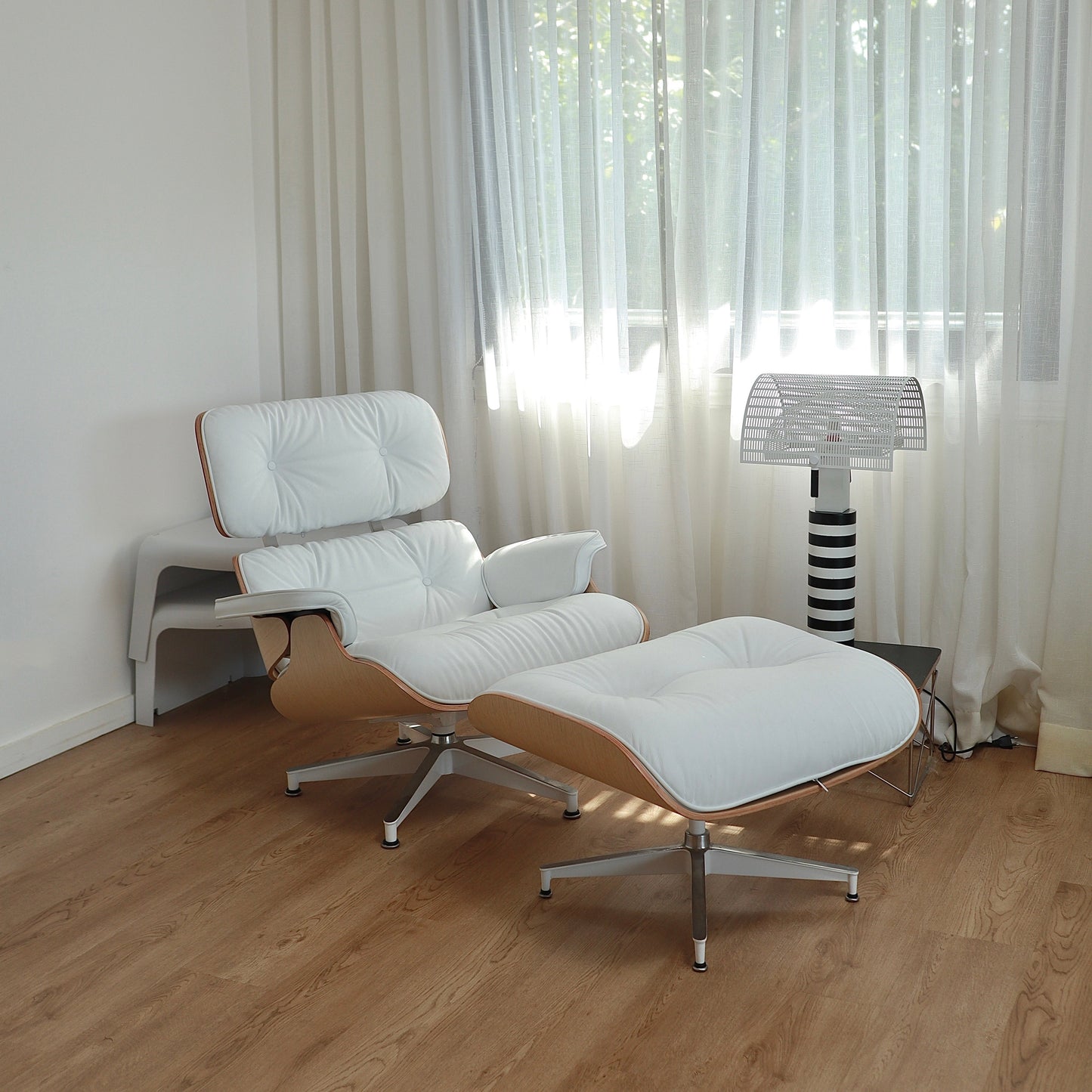 Eames Lounge Chair & Ottoman Set