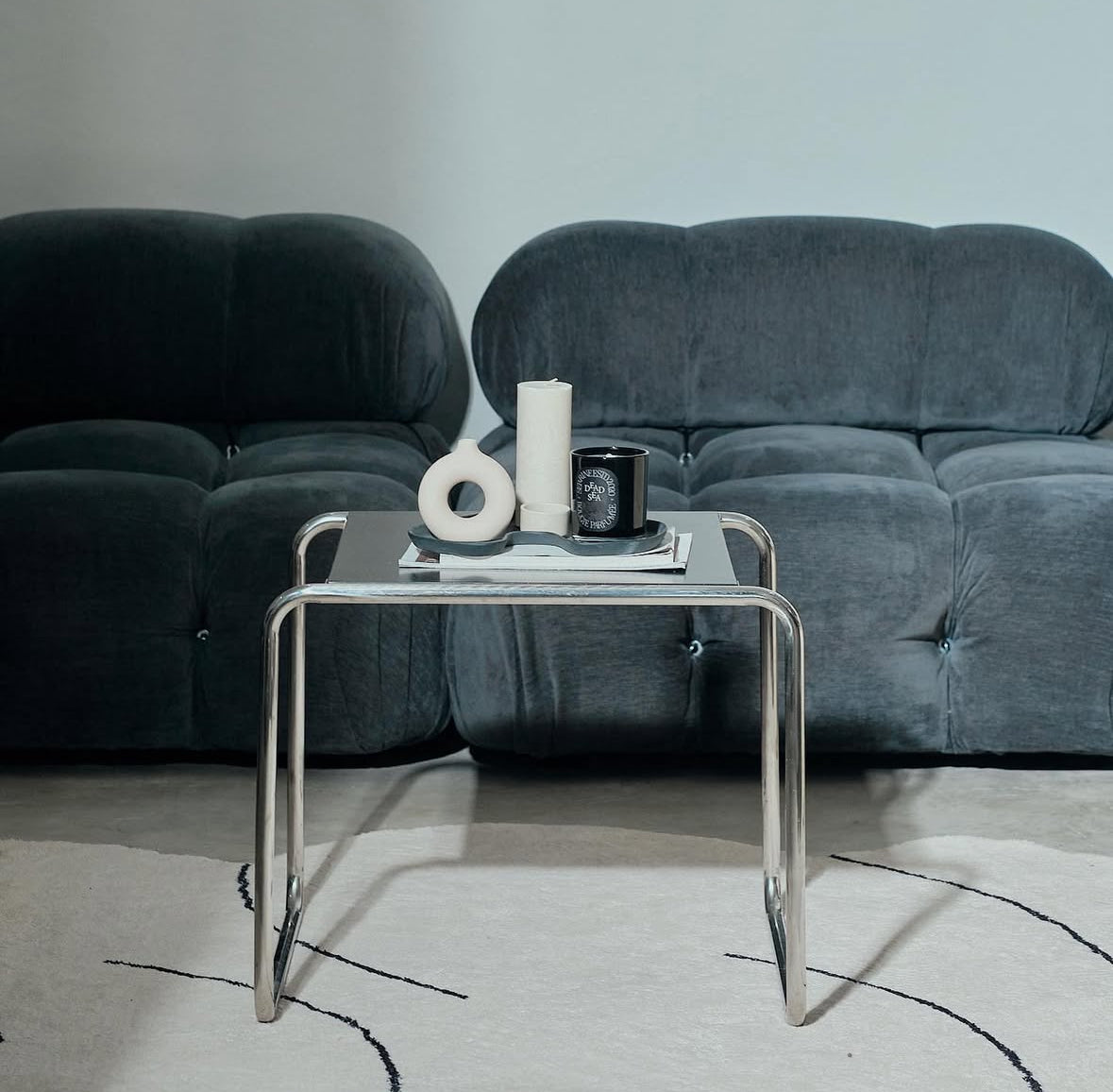 Laccio Side Table