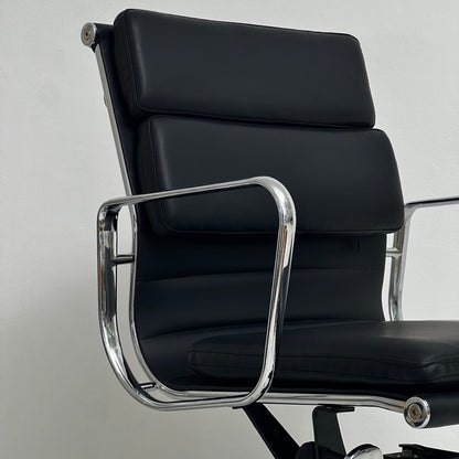 Eames Soft Pad Office Chair